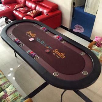 Poker table high quality at an unbeatable price