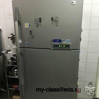 Preloved LG 552litres fridge for sale