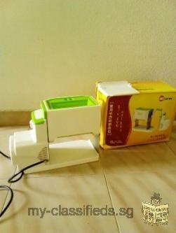 electric noodle machine, seldom used. Can make good noodle