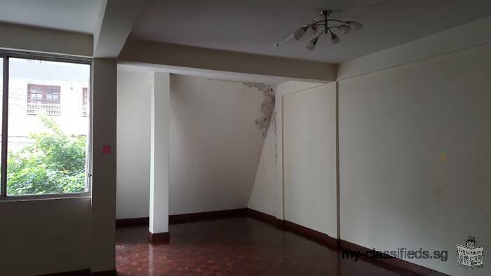 Old Town House for sale Suitable for House ,Office or Small Project