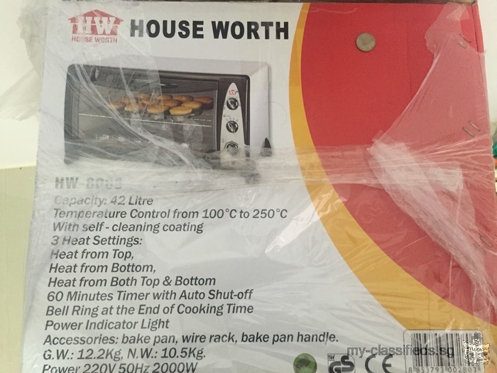 Selling 2 month old oven (HOUSE WORTH)