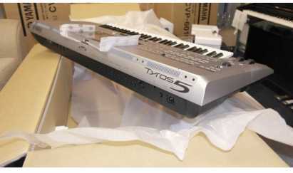 Sell Brand New Yamaha Tyros 5 76 Key Arranger Workstation Keyboard
